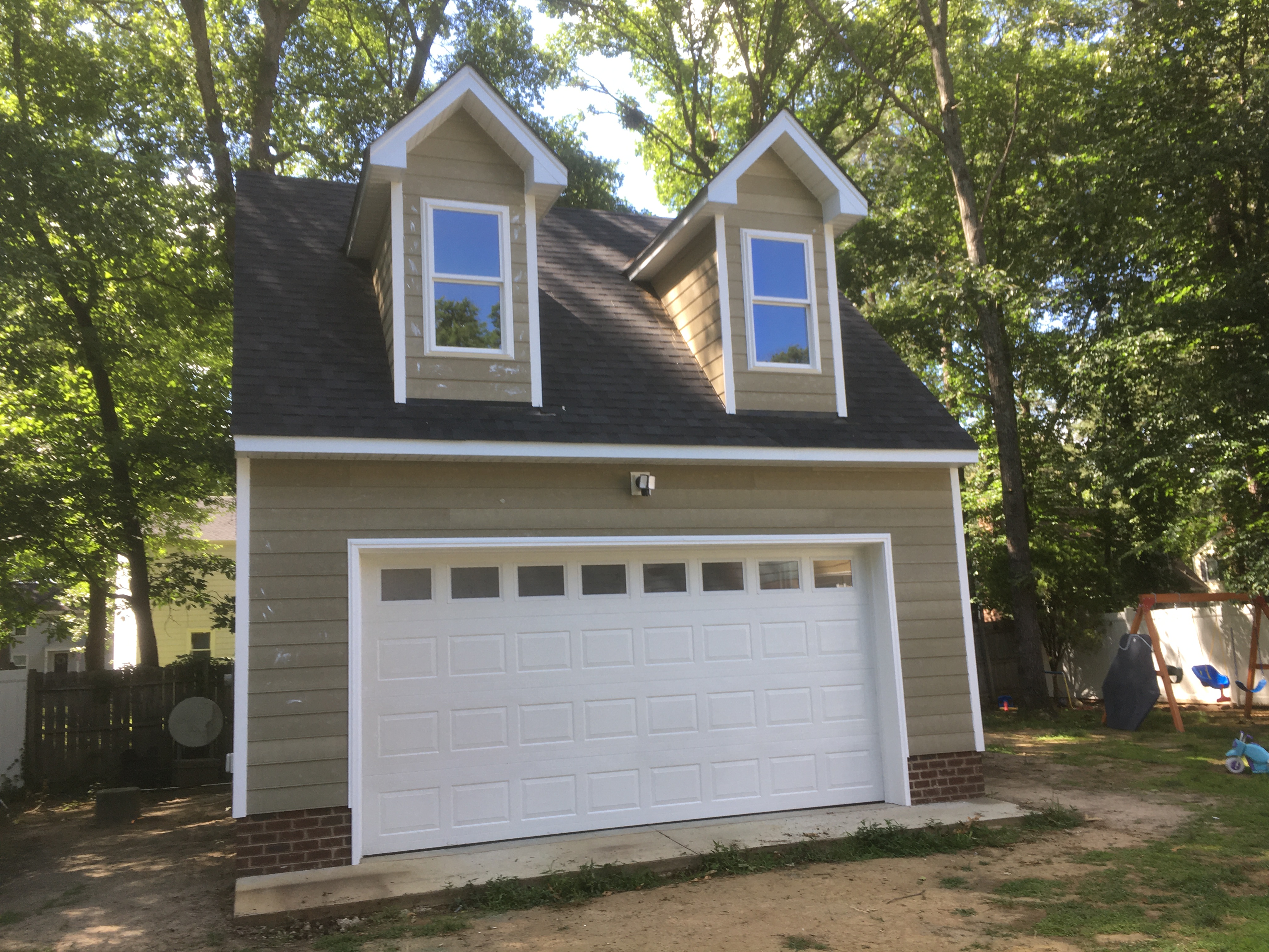 Detached Garage with loft